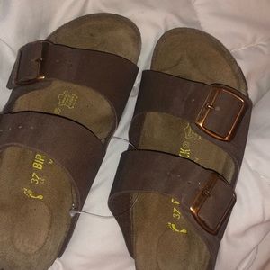 Birkenstock sandals in mocha